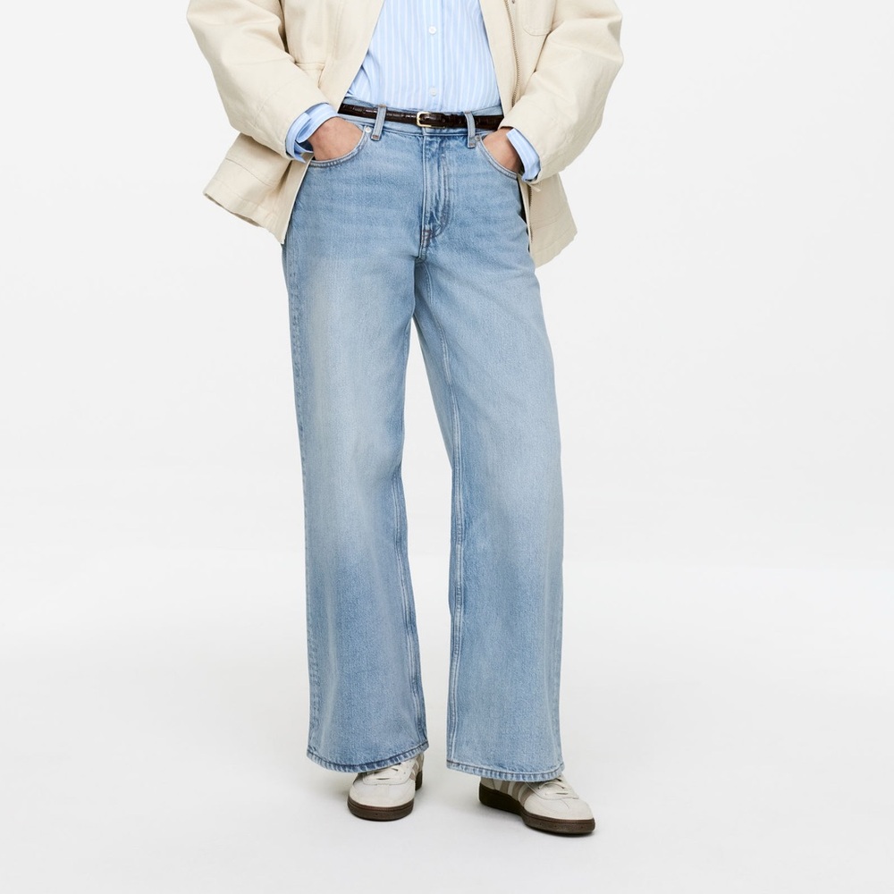 Arket Cloud Loose Jeans